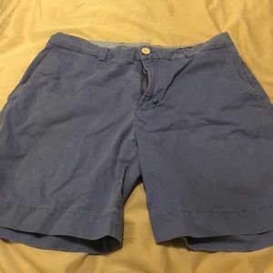 Vineyard Vines shorts